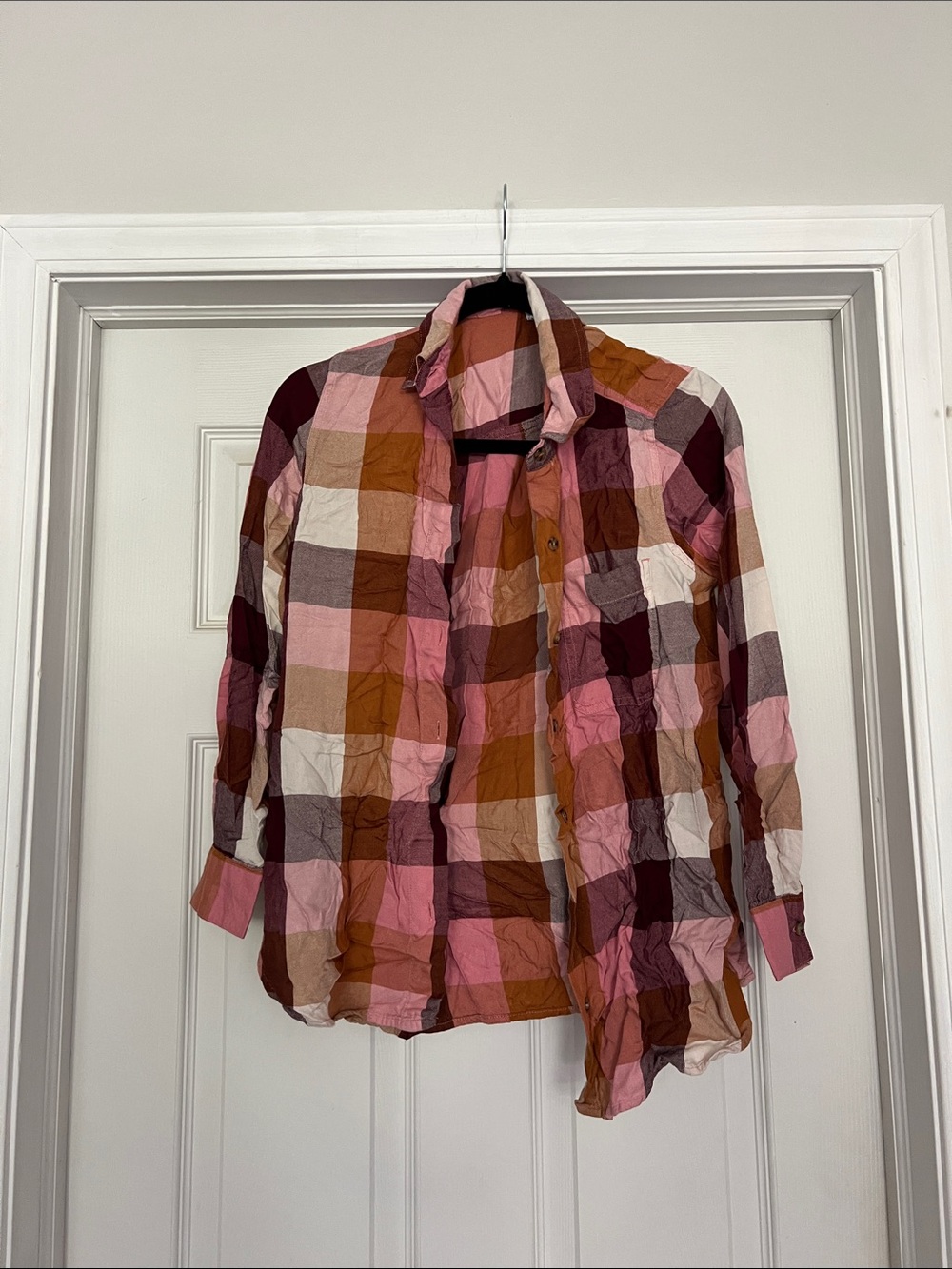 Old Navy Pink Multi-Color Plaid Button Down Shirt